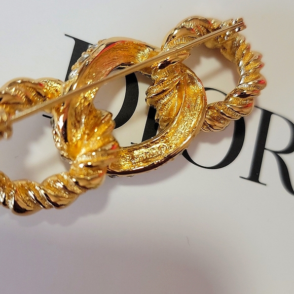DIOR BROOCH - Picture 2 of 3